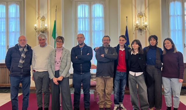 Varese, il regalo si ricicla. Per solidarietà