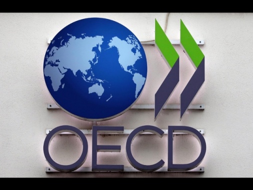 Ocse, tassi di occupazione e di attività a livelli record nel terzo trimestre