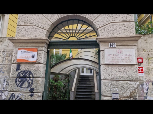 Studente accoltellato, fermato un minorenne