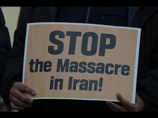 Continuano gli arresti e la repressione delle proteste in Iran