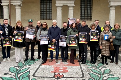 Le Giöbie sono pronte. Busto in festa
