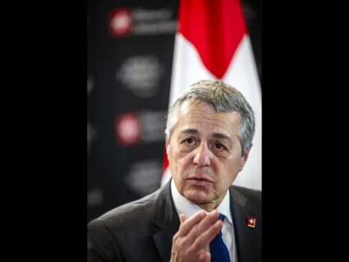 Svizzera, 'vogliamo chiarezza, anche noi piangiamo le vittime di Crans'