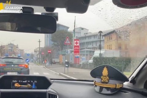 Visite private “in nero”, Asst Valle Olona parte civile