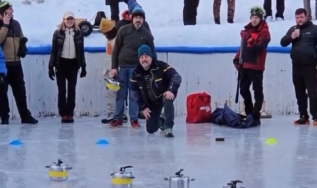 Macugnaga, il curling con le pentole conquista RadioDeejay