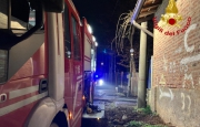 Tradate: tetto fiamme, abitazione inagibile