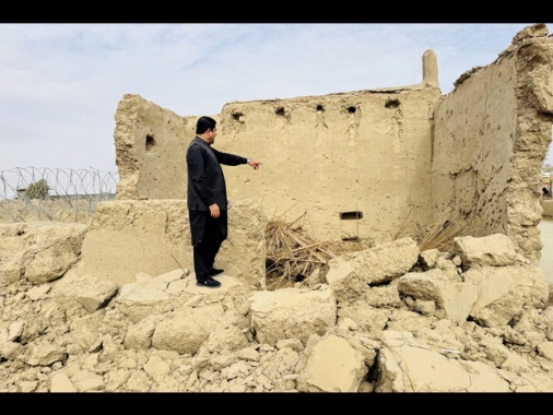 Il Pakistan conferma i raid sull'Afghanistan