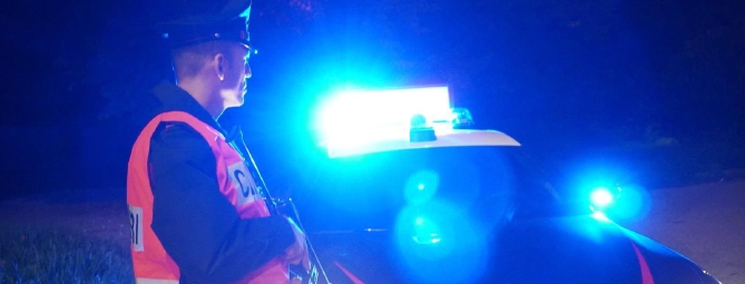 Fuga a 200 all’ora. Finisce la benzina: preso