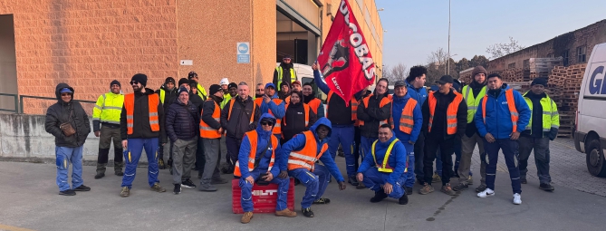 Sciopero Gls, braccia incrociate a Cassano