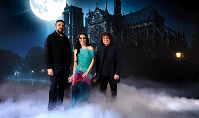 Riccardo Cocciante con Giò di Tonno ed Elhaida Dani (foto Attilio Cusani)