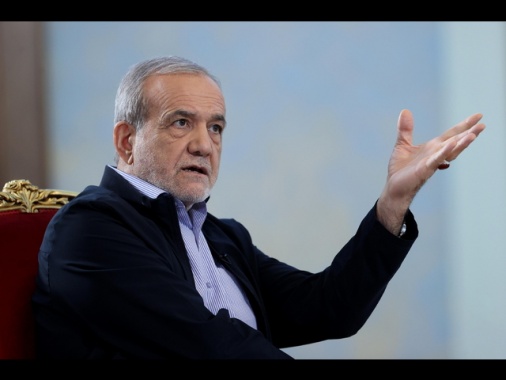 Pezeshkian, 'uccisione Khamenei è guerra a Islam, vendetta è un dovere'