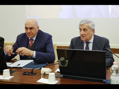 Crosetto, avrò sbagliato da ministro e mi scuso ma a Dubai c'erano i miei figli