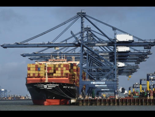 Iran minaccia, 'colpiremo i porti regionali se saranno attaccati i nostri'