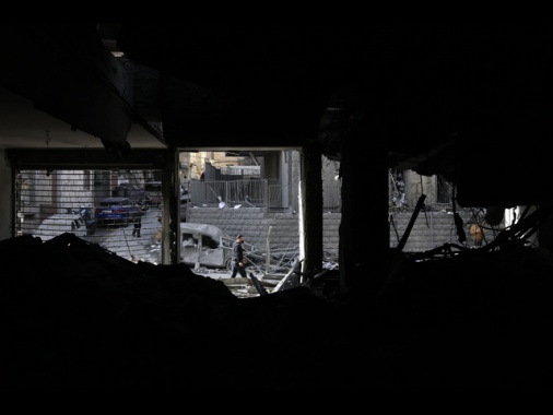 Idf, ondata di attacchi a Teheran e a Beirut