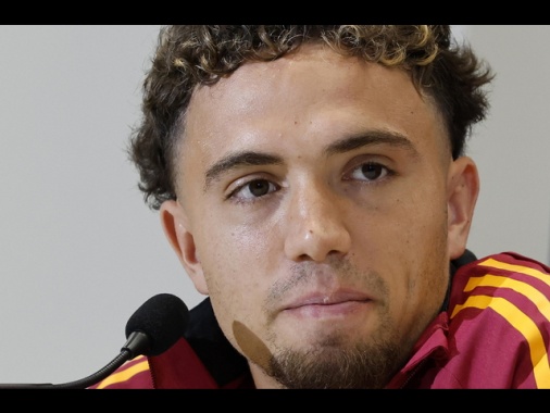 Rapina in casa El Aynaoui, calciatore della Roma chiuso in una stanza