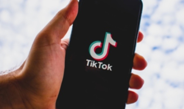 Gira un TikTok davanti allo stadio: denunciato per guida in stato d’ebbrezza