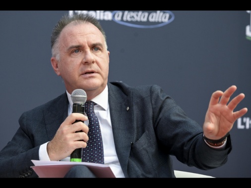 Orsini, 'sospendere l'Ets, se la guerra continua servono gli eurbond'