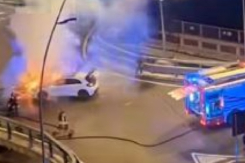 Fuga e schianto in largo Flaiano: senza patente per un anno