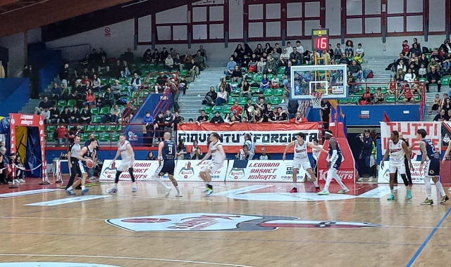 Legnano spreca, Piacenza sorride