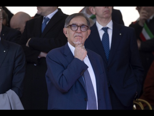 Famiglia nel bosco: La Russa, mia moral suasion, cadano le rigidità di tutti