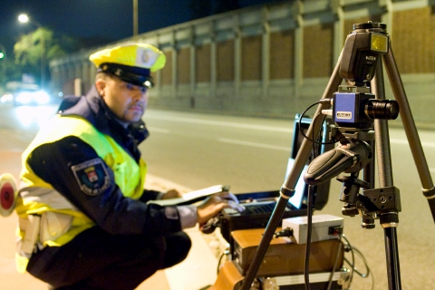 Strade, ogni giorno oltre sessanta multe