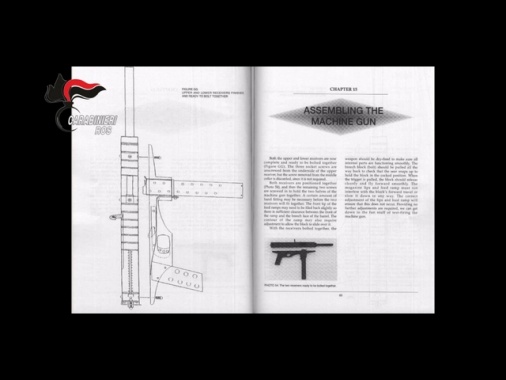 Progettava una strage a scuola, arrestato 17enne