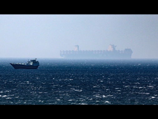 Parlamento Iran approva l'introduzione del pedaggio per le navi a Hormuz
