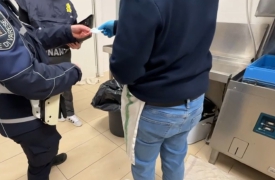 Movida con lavoro nero, multe a bar e ristoranti