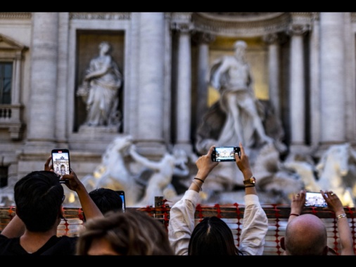 Assoturismo, sulle vacanze di Pasqua pesa la guerra, -200mila presenze (-1.3%)