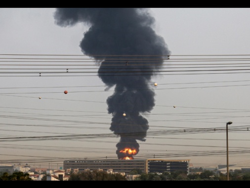 Media, 'droni contro impianti elettrici, petroliferi e desalinizzazione Kuwait'