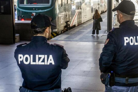 Botte ai controllori: due in manette