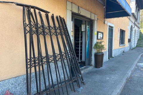 Spaccata notturna al Delfino Blu di Casciago