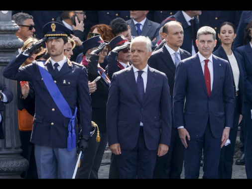 Piantedosi, 'minaccia eversiva è reale, presente, attiva'