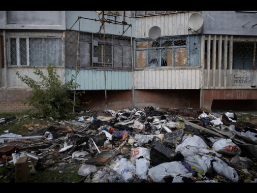 Tregua in vigore in Ucraina, ma filorussi denunciano prime violazioni