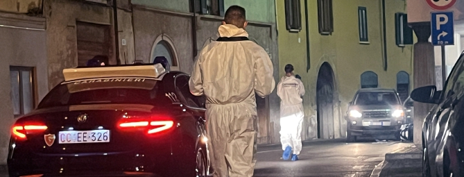 Corona alla pm: «Ho difeso mio figlio»