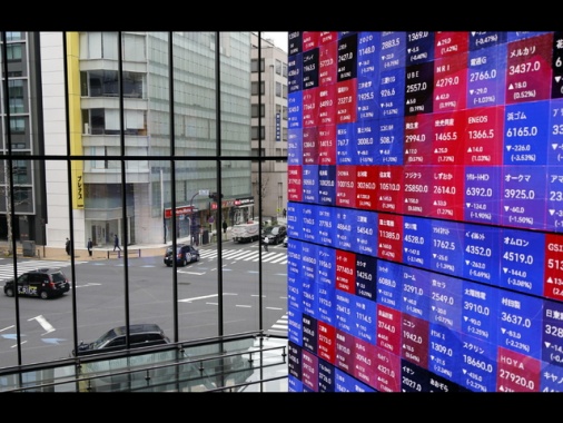 Borsa: Tokyo, apertura in aumento (+0,64%)