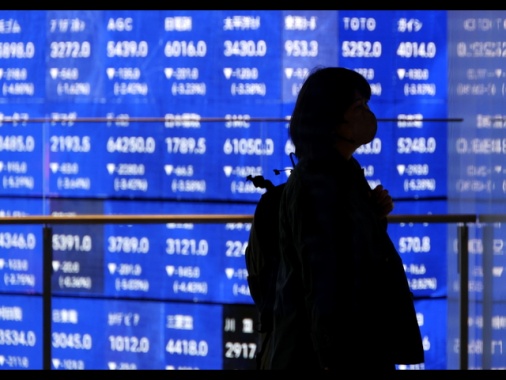 Borsa: Tokyo, apertura in ribasso (-0,35%)