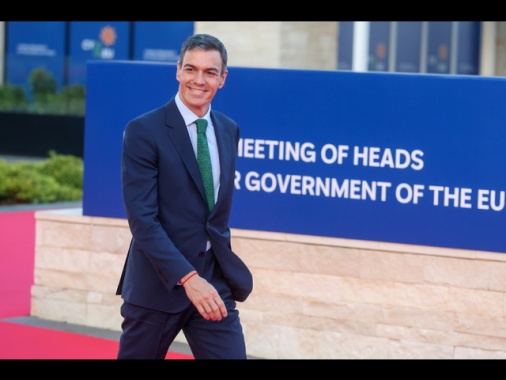 Sanchez all'Ue, 'proroghi il Recovery e scorpori spese energia'