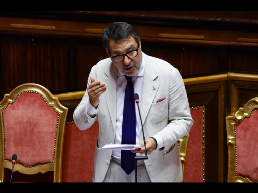 Salvini, siamo in Aula per il decreto sicurezza, non è festival del canoro