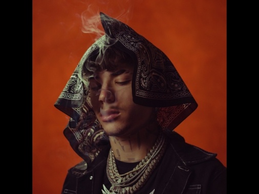 Shiva domina ancora la hit parade, irrompe Madame