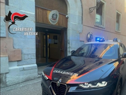 Ucciso e avvolto in lenzuola nel Catanese, fermate tre persone