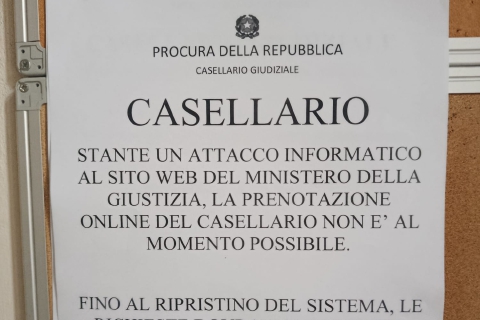 Cyber-attacco al Ministero: a Varese il Casellario torna alla carta