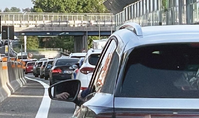 Doppio incidente sulla A8: code e disagi