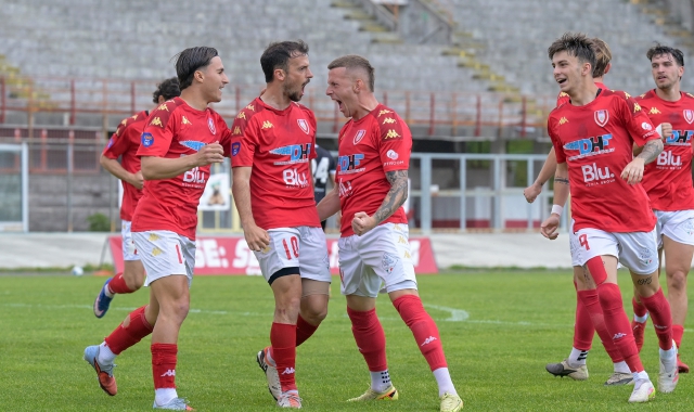 Il Varese vince in Liguria e conquista i playoff