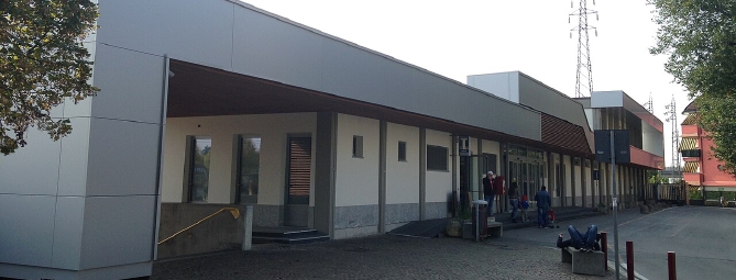 Scatena il panico sul treno. Arrestato