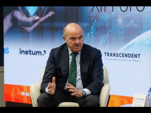 De Guindos, Bce sia prudente sui tassi, dati crescita non saranno positivi