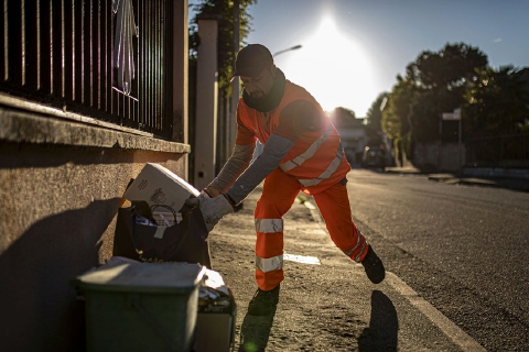 Rifiuti differenziati male: raffica di sanzioni a Castellanza