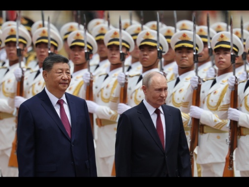 Cremlino, 'la Cina è pronta a impegnarsi per la pace in Ucraina'