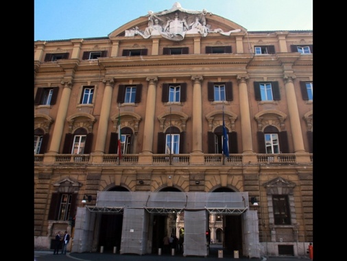 Lo spread tra Btp e Bund tedeschi apre in lieve rialzo a 73,1 punti