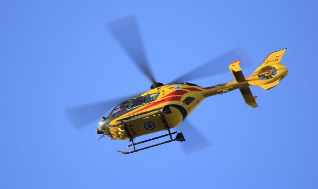 Il 18enne è stato trasportato in elicottero all’ospedale Niguarda di Milano