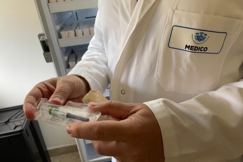 Giornata del medico, camici bianchi di oggi e di ieri